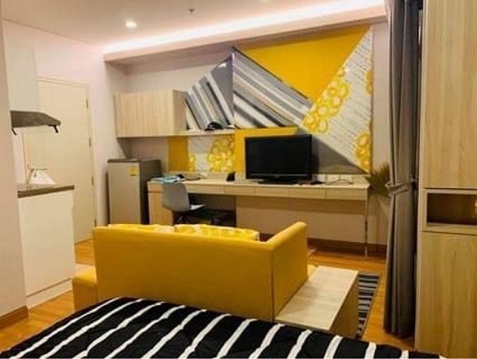Call : 089-899-4482 Condo Lumpini Park Vibhavadi-Chatuchak @BTS Mo Chit, 25 sq.m 21st floor, Fully furnished