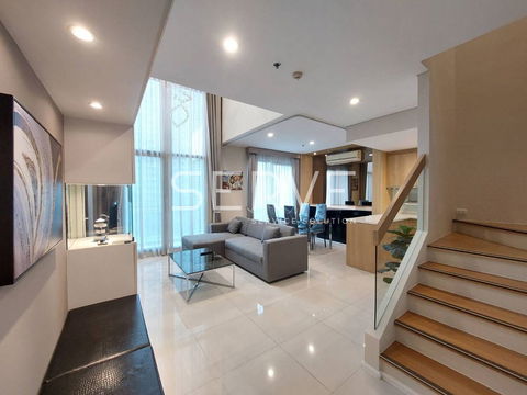 For Rent & Sale - Duplex 1 Bd. Unit at Asoke Phetchaburi District // Next to MRT-Villa Asoke