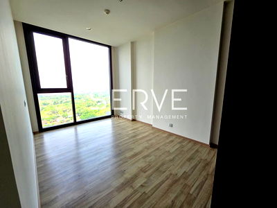 ขายคอนโด : 2 Beds 2 Baths Nice Room Good Location MRT Chatuchak Park 350 m. & BTS Mo Chit 400 m. / For Sale-THE LINE Jatujak Mochit