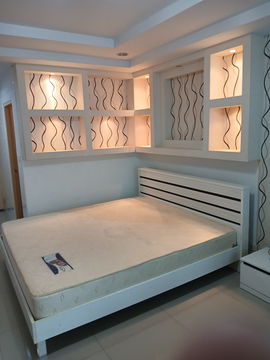 Sold with tenant (6.500 bath/month)