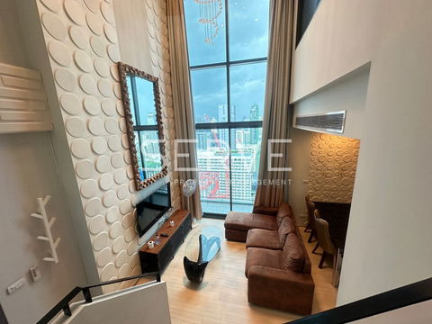 Duplex 2 Beds with Bathtub Super High Fl. 30+ Nice View Good Location BTS Ratchathewi 0 m./For Sale-Pyne by Sansiri