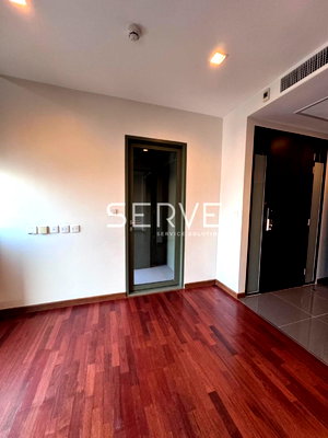 Condos for sale : 1 Bed For Sale Private Lift Good Location Close To BTS Ratchathewi-Wish Signature Midtown Siam