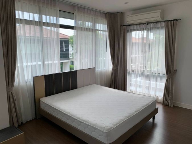 4-bed house for rent, 193 sqm, 57 sq wah, Setthasiri Krungthep Kreetha