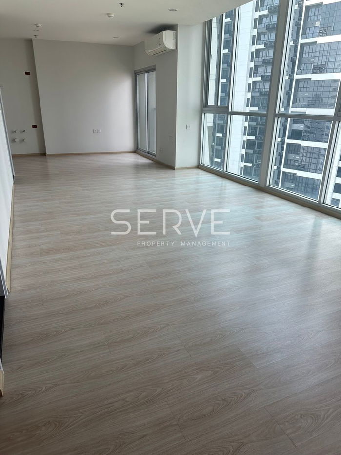 รูป Condo For Sale  Noble Revolve Ratchada 2 Good Location MRT Thailand Cultural Centre 80 m.-Noble Revolve Ratchada 2 - รูปที่ 2/5