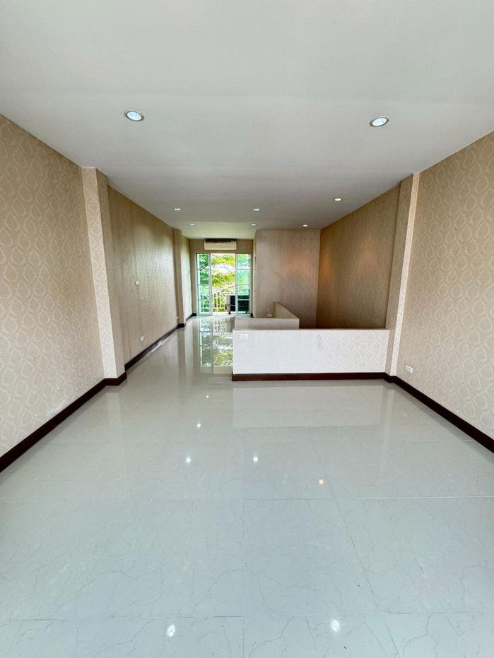 รูป ขายถูก ทาวน์โฮม modern town เอกชัย46 ห้องมุม 3 ชั้น 24.8ตรว. บ้านทำใหม่ ขายราคาถูก - รูปที่ 7/11