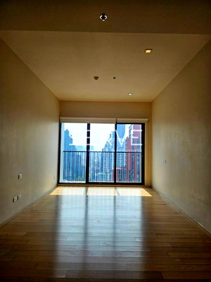 ขายคอนโด : For Rent Condo Noble Reform // Good Location // BTS Ari 50 m.-Noble Reform
