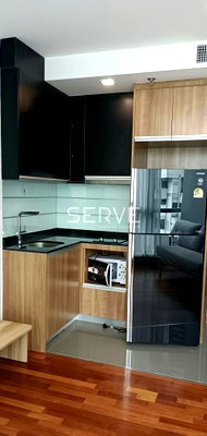 คอนโดให้เช่า : 2 Beds 1 Bath Nice Room Good Location Close to BTS Ratchathewi 350 m. and Siam Paragon / For Rent-Wish Signature Midtown Siam