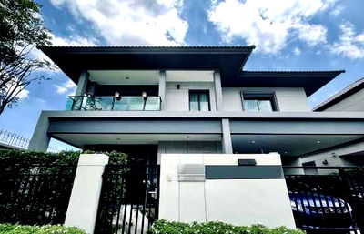 บ้านเดี่ยวให้เช่า : ให้ เช่า บ้านเดี่ยว Bangkok Boulevard ศรีนครินทร์–บางนา 52.8 ตรว. 229 ตรม. 4 นอน 3 น้ำ 2 ชั้น หลังริม จอดรถได้ 2 คัน