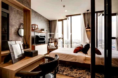 Condos for sale : 1 Bed Super High Fl. 40 + Good Location Close To BTS Mo Chit  / MRT Chatuchak Park-THE LINE Jatujak Mochit