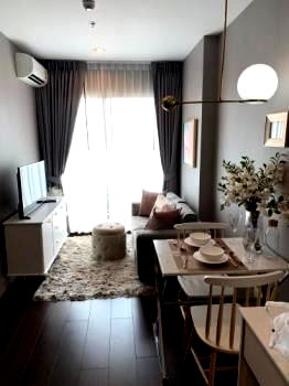ขายคอนโด : Condo for Sale: C Ekkamai (Near BTS Ekkamai)