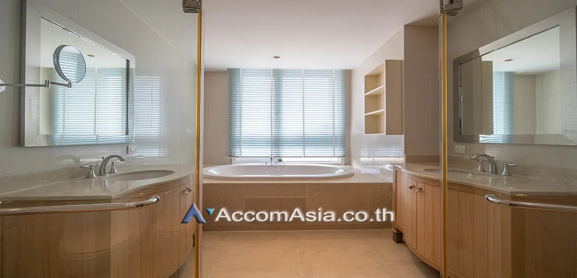 รูป 🔼🔽 AccomA 📩 Modern condominium with light wood finishes and clean lines (AA30964) - รูปที่ 8/13