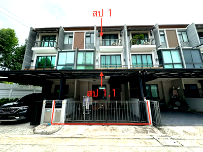 Townhouses for sale Crystal Design Center : TOWN_HOUSE for sale  Lat Phrao Lat Phrao Bangkok
