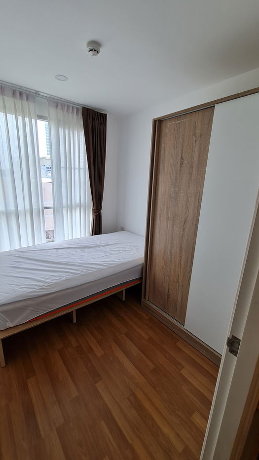 picture Code: KJ9001  for rent Lumpini Place Bangna Km.3 // Line ID: @kjcondo (with @) // - 8/12
