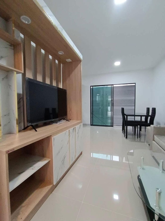 picture code : D159 Grand Pleno Phaholyothin–Vibhavadi - 16/32