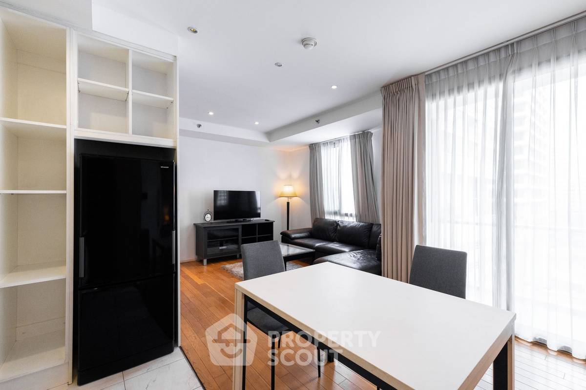 picture 1-BR Condo at The Legend Saladaeng near MRT Si Lom (ID 2330184) - 1/18