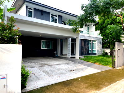 ขายบ้านเดี่ยว : ขายบ้านเดี่ยว มัณฑนา 2 บางนา กม.7 Manthana 2, Bangna Km.7 ใกล้ เมกา บางนา