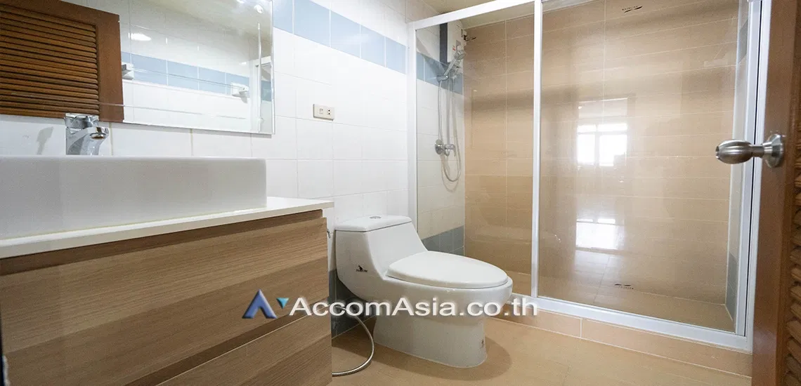รูป 🔼🔽 AccomA 📩 3 BR Condominium @Royal Castle Sukhumvit 39 (AA27163) - รูปที่ 8/9