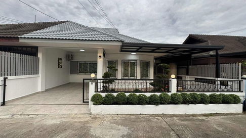 Single-storey detached house for sale, Rawiporn Golden Hill Village, Khao Talo, Pattaya, Bang Lamung, Chonburi