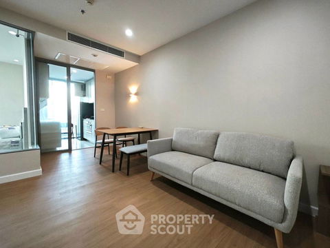 1-BR Condo at The Room Bts Wongwianyai near BTS Wongwian Yai (ID 937175)
