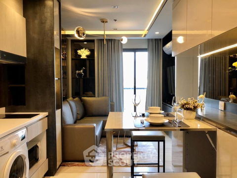 2-BR Condo at Life One Wireless near BTS Phloen Chit (ID 375222)