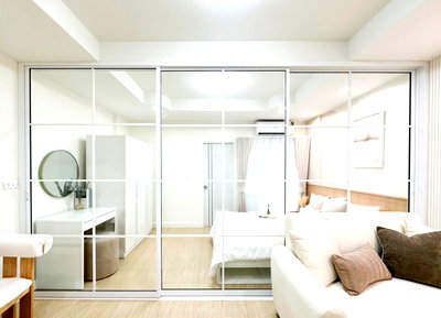 Condos for sale Lat Phrao District Office :  J.W.                            Suite 