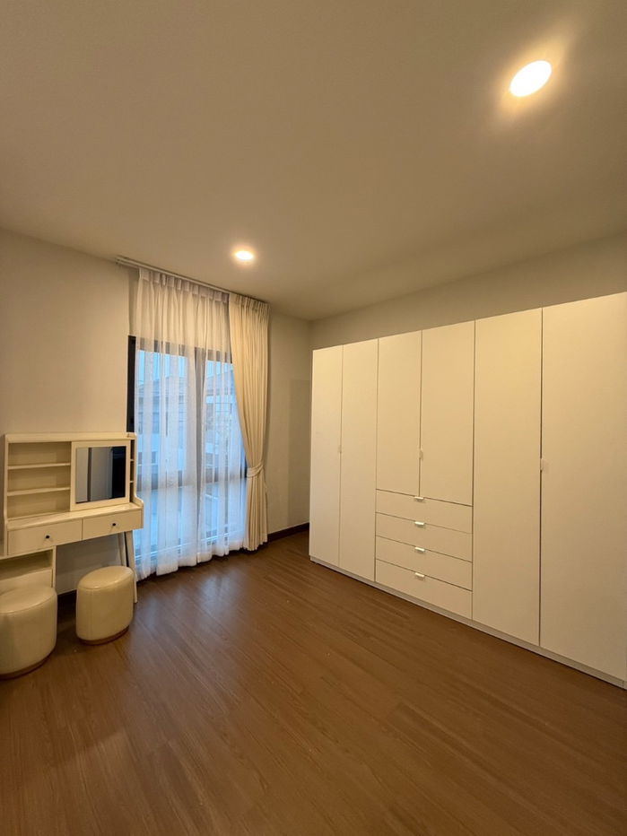 รูป THE CITY Bangna 2 (เดอะ ซิตี้ บางนา 2)  พื้นที่ใช้สอย 313 ตร.ม ที่ดิน 70 ตร.ว - รูปที่ 11/14