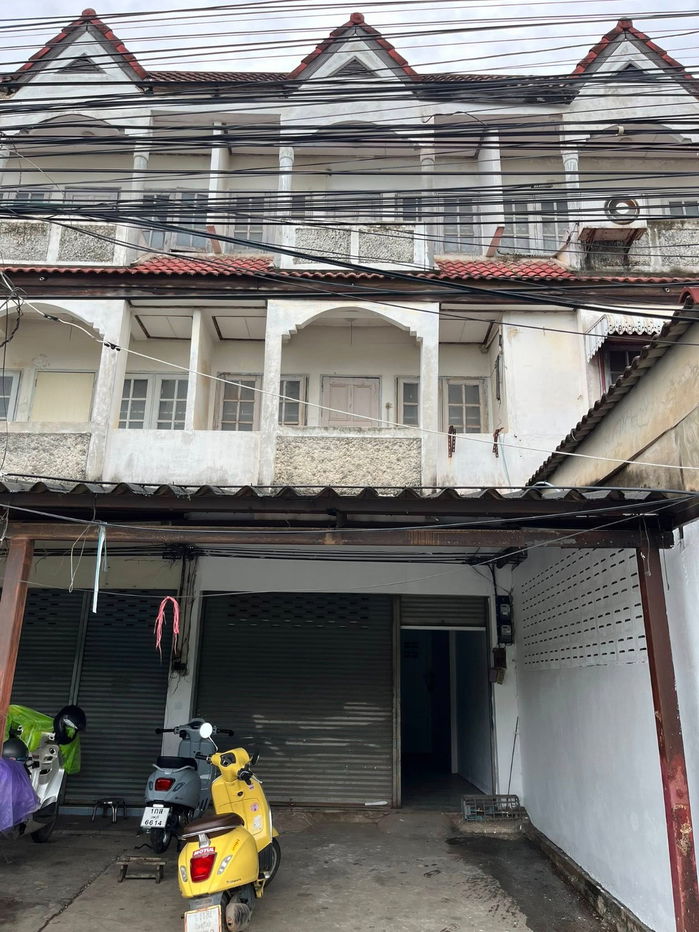 รูป 🔥ปล่อยเช่า อาคารพาณิชย์ 3 ชั้น  ห้องสวย ทำเลดี ทางไปบึงพระ ติดสนามบิน พร้อมเข้าอยู่ ด่วนนน🔥 - รูปที่ 1/18