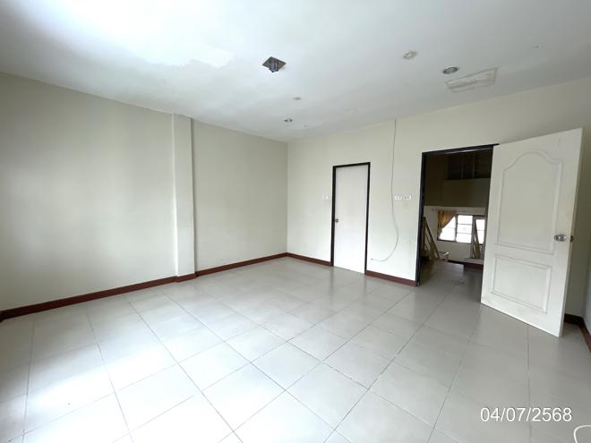 รูป ทาวน์เฮ้าส์ สำหรับขาย เค.ซี.คลัสเตอร์ วงแหวน-รามอินทรา สามวาตะวันออก เขตมีนบุรี กรุงเทพมหานคร - รูปที่ 10/38