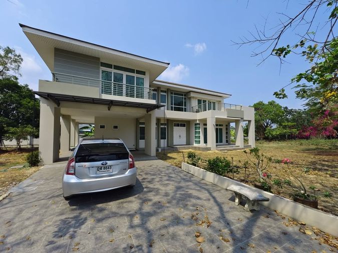 R2713 ให้เช่าบ้านเดี่ยว ในโครงการ Lakewood Country Club บางนา กม.18 (ว่างค่ะ)