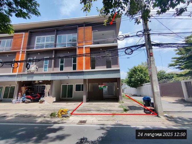 ทาวน์เฮ้าส์ สำหรับขาย - นวมินทร์ เขตบึงกุ่ม กรุงเทพมหานคร