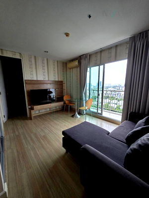 คอนโด เขตบางนา : ขายคอนโด เดอะ พาร์คแลนด์ ศรีนครินทร์ เลคไซด์ อาคาร 1 ชั้น 15 1 ห้องนอน ขนาด 40 ตรม ใกล้ ศูนย์การค้าลาซาลสแควร์