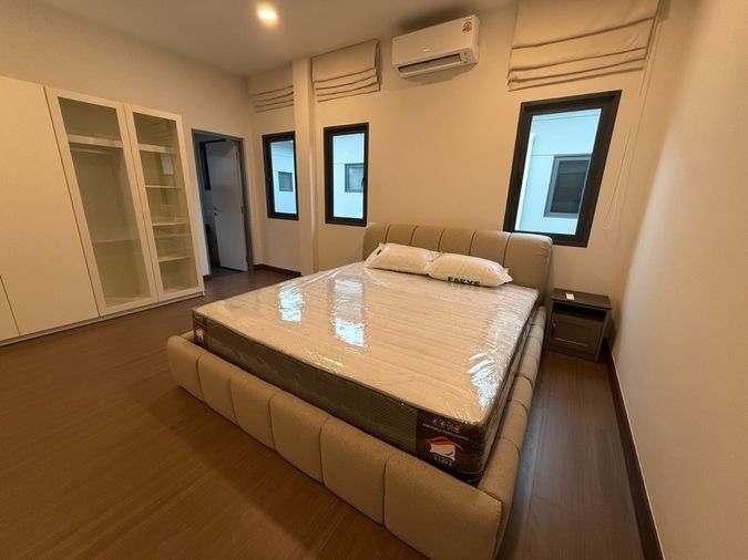 ให้เช่าบ้านเดี่ยว 4 ห้องนอน 70 ตร.ม. 313 ตร.ว. เขตบางนา