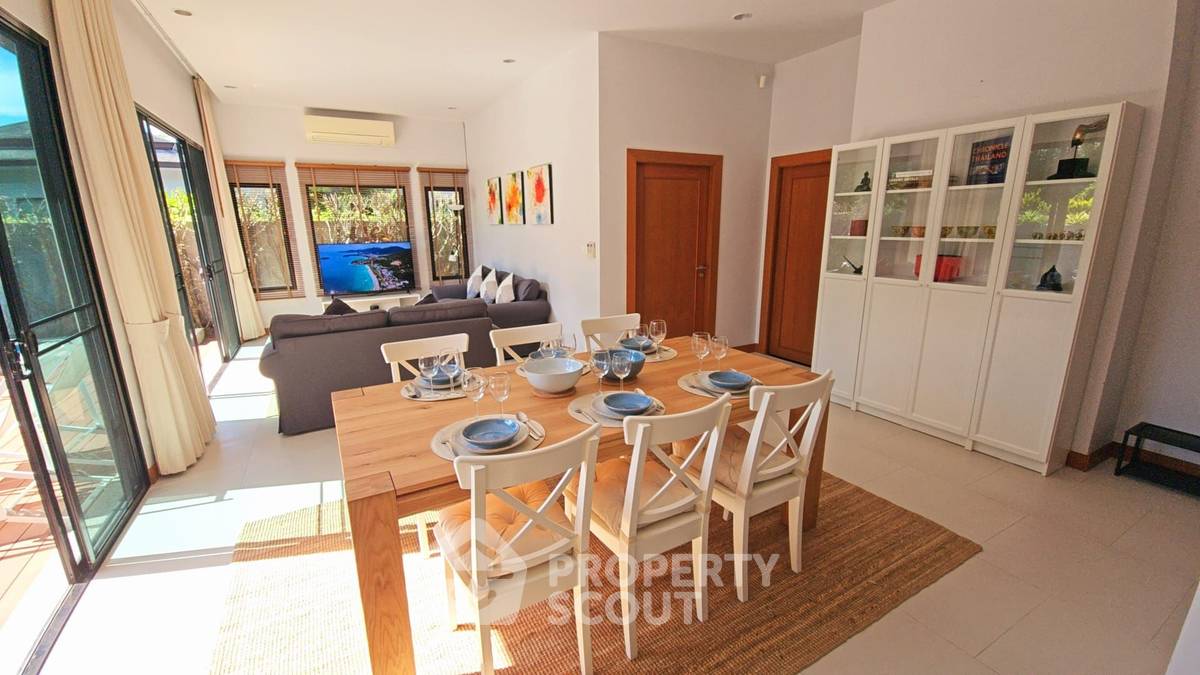 picture 3-BR Villa at Tanode Estate close to Laguna (ID 1267623) - 2/13