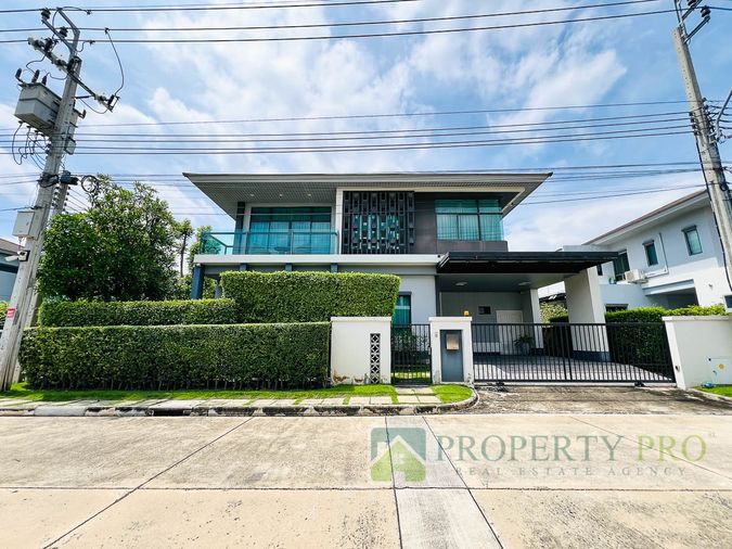 4-bed house for rent, 260 sqm, 78 sq wah, Setthasiri Pattanakarn
