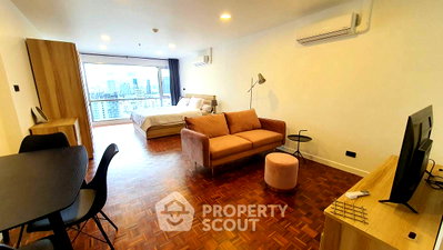 Condos for rent : 22nd-Floor 1-BR Condo At Sukhumvit Suite Near BTS Nana (ID 1227281)