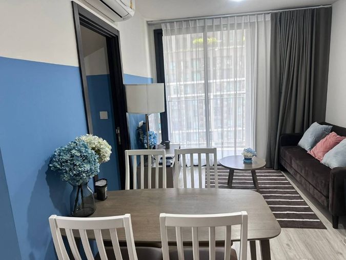 XT Huaikhwang 2beds Condo for rent Fully Furnished all electric appliances  & Ready to Move In