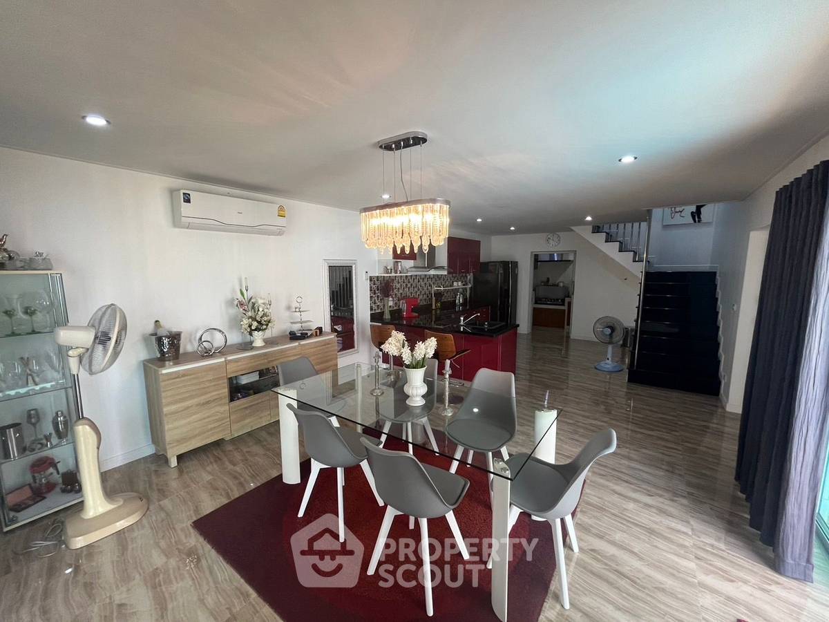 รูป วิลล่า 3-ห้องนอน ใกล้ ตลาดโต้รุ่งหัวหิน (ID 1734745) - รูปที่ 16/35