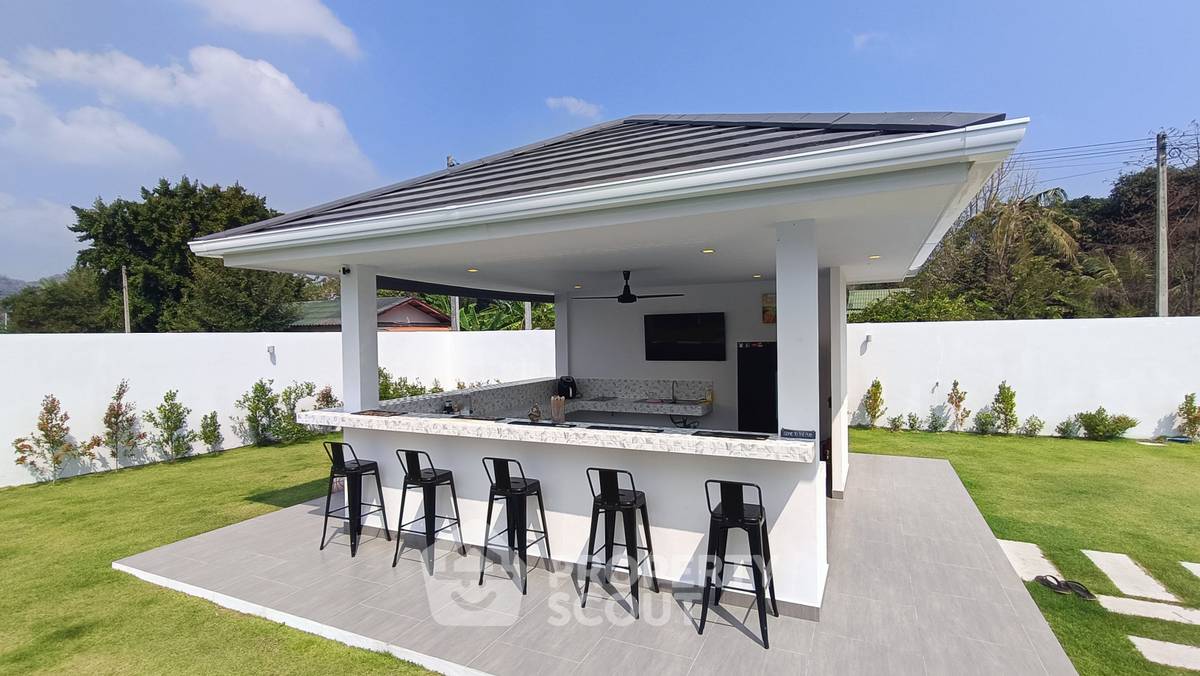 รูป วิลล่า 4-ห้องนอน ใน หินเหล็กไฟ (ID 2033609) - รูปที่ 4/30