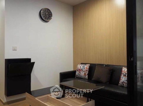 คอนโด 1-ห้องนอน ที่ โนเบิล รีโว สีลม ใกล้ BTS สุรศักดิ์ (ID 1714738)
