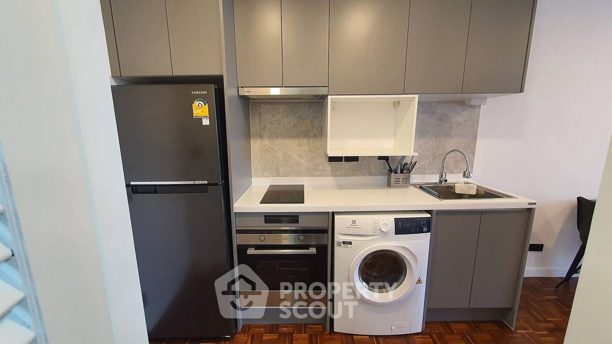 picture 1-BR Condo at Sukhumvit Suite near BTS Nana (ID 1227281) - 4/11