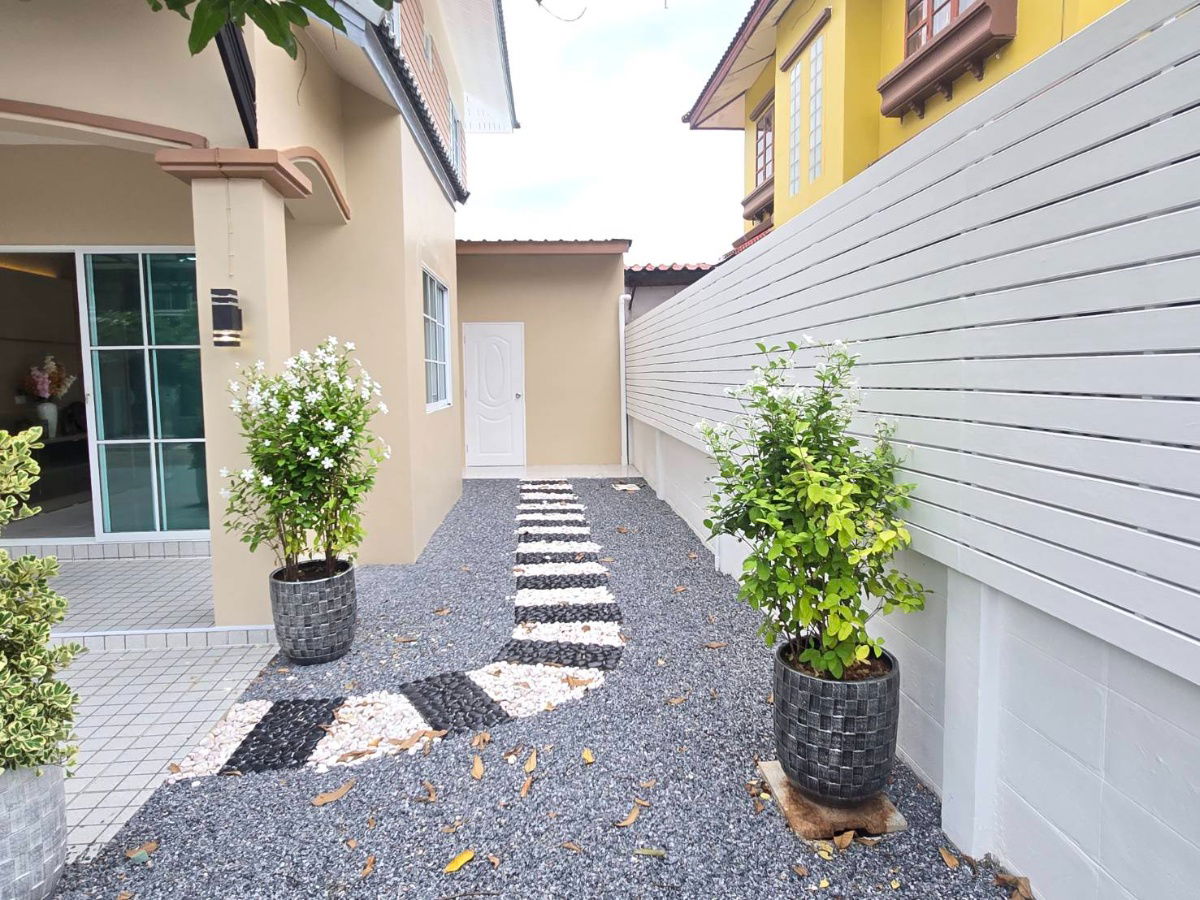 รูป บ้านเดี่ยว หลังใหญ่ กว้างมาก รีโนเวทใหม่ทั้งหมด ม.เคซี.การ์เด้นโฮม3 ถนนนิมิตใหม่40 คลองสามวา เดินทางสะดวก - รูปที่ 9/39