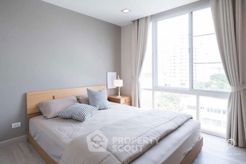 2-BR Condo at The Alcove Sukhumvit 49 near BTS Phrom Phong (ID 1638460)