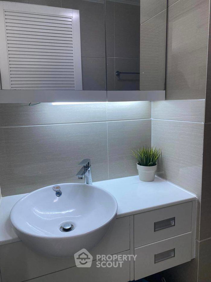 picture 32nd-Floor 1-BR T.C. Green Rama 9, MRT Phra Ram 9 (ID 996709) - 3/13
