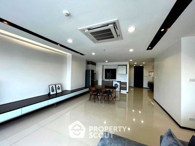 คอนโดให้เช่า : คอนโด 2-ห้องนอน ที่ เซนทรัล ซิตี้ อีส ทาวเวอร์ ใน บางนาเหนือ (ID 1395333)