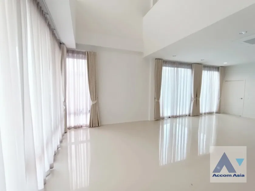 รูป 🔼🔽 AccomA 📩  3 BR Townhouse @Nue Connex Don Mueang (AA41866) - รูปที่ 8/13
