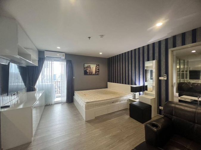 Regent home 28 Bangson  Combine 56 Sqm Condo for rent