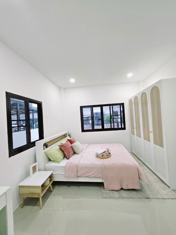 รูป ให้เช่าบ้านเดี่ยว เฟอร์ แอร์ครบ 2นอน 2น้ำ 6900/ด. 56ตร.วา ใกล้เซ็นทรัล 10กม. - รูปที่ 37/43