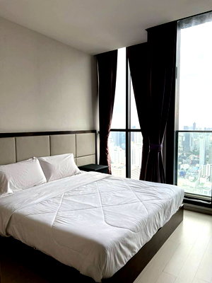 Condos for rent : Noble Plonechit for Rent 2 bedrooms