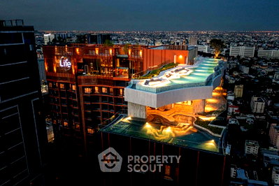 Condos for sale : 100m To BTS Ha Yaek Lat Phrao, 25th-Floor 2-BR Life Ladprao Valley (ID 632008)