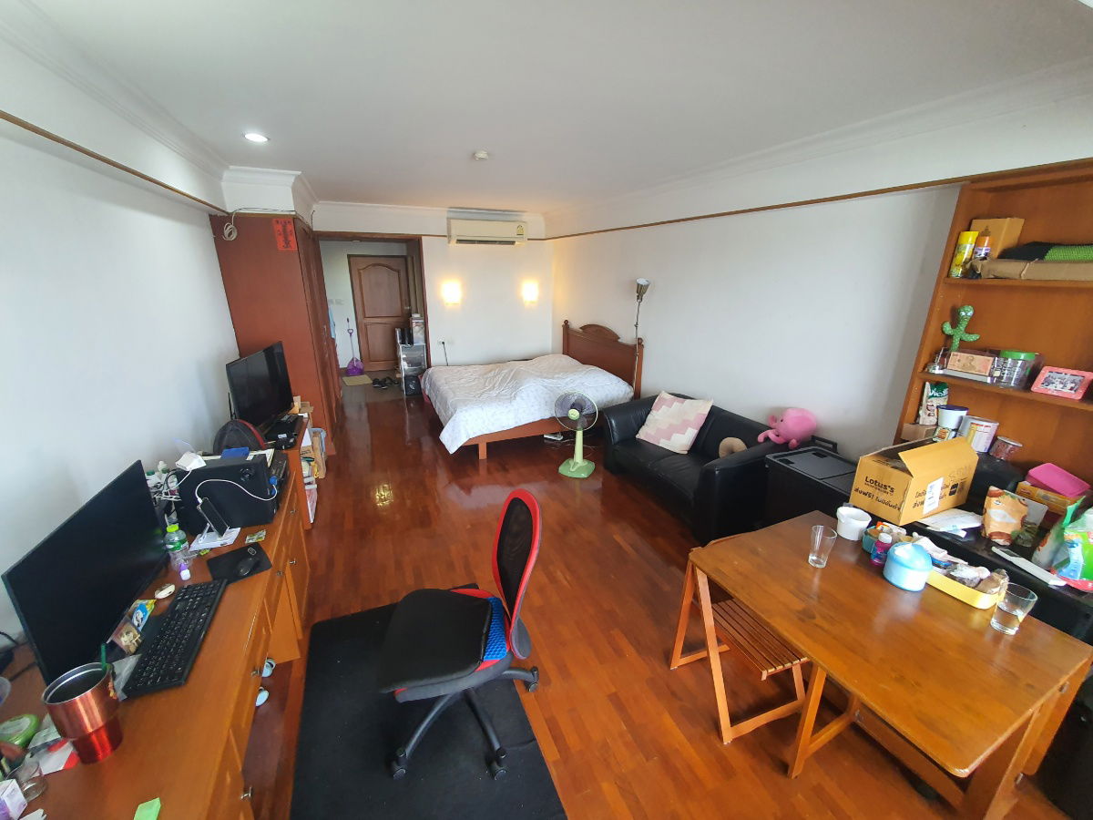 picture Juladit River Mansion – Riverside Condo with Chao Phraya River View - 11/33